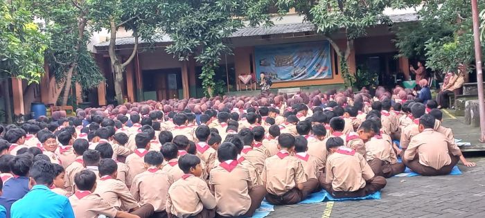 Kegiatan Jumat Religi